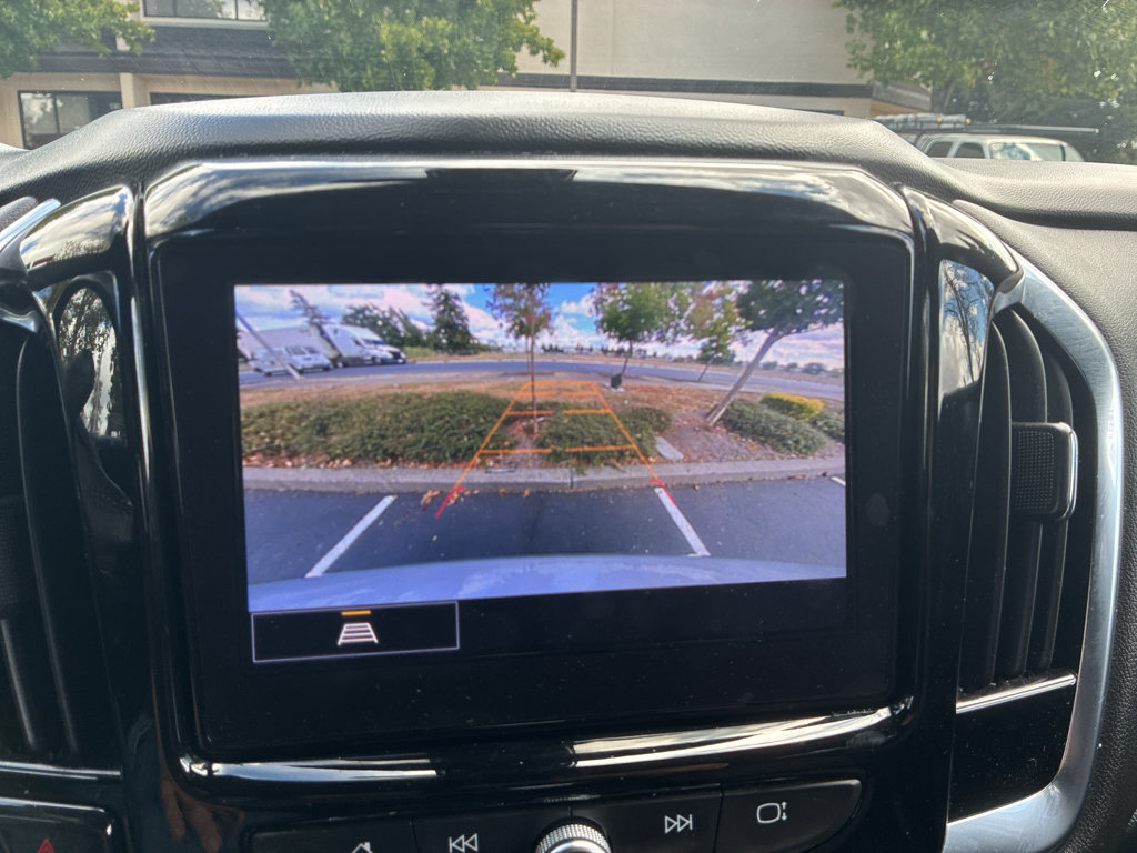 Used 2022 Chevrolet Traverse LT AWD/4WD image 32