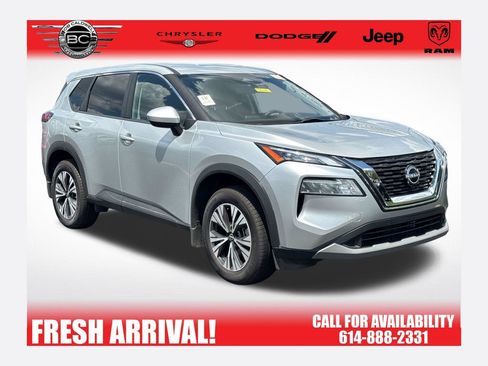 Used 2023 Nissan Rogue SV AWD/4WD image 1