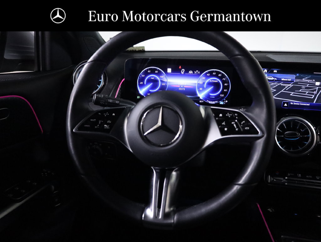 Used 2024 Mercedes-Benz EQB 300 4MATIC image 36