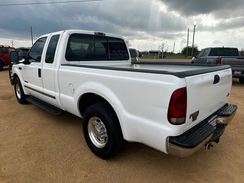 Used 2000 Ford F250 Lariat image 5