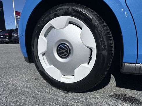 New 2025 Volkswagen ID. Buzz 1st Edition image 7