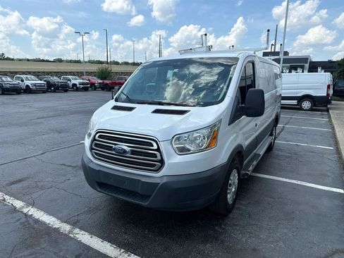 Used 2018 Ford Transit 250 130 Low Roof w/ Exterior Upgrade Package RWD image 4