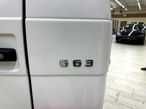 Used 2017 Mercedes-Benz G 63 AMG 4MATIC image 8