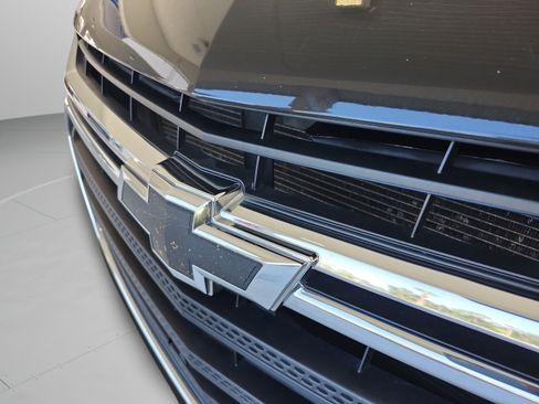 Used 2020 Chevrolet Traverse LS FWD image 31
