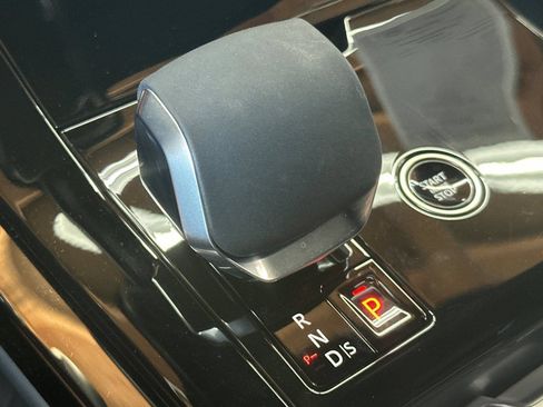Used 2024 Land Rover Range Rover Sport Dynamic SE AWD/4WD image 18