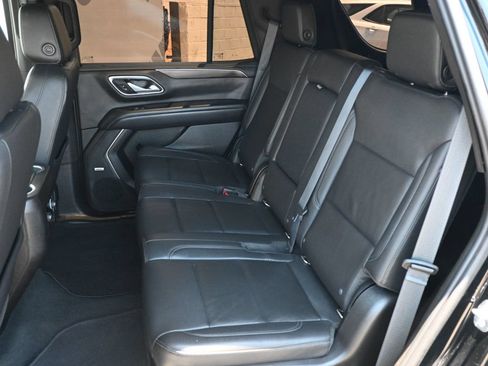 Used 2021 Chevrolet Tahoe Z71 AWD/4WD image 15