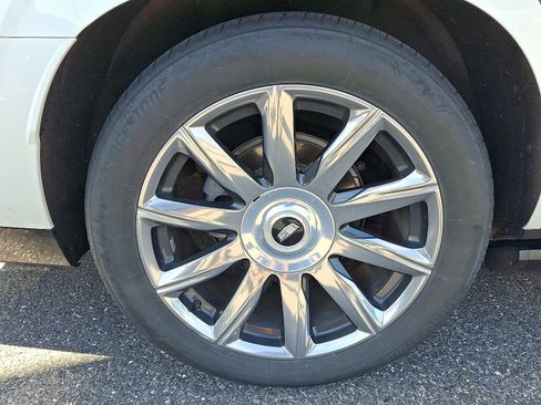 Used 2021 Cadillac Escalade Premium Luxury Platinum AWD/4WD image 7