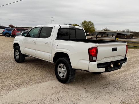 Used 2021 Toyota Tacoma SR image 7