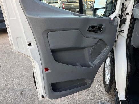 Used 2019 Ford Transit 350 XL image 10