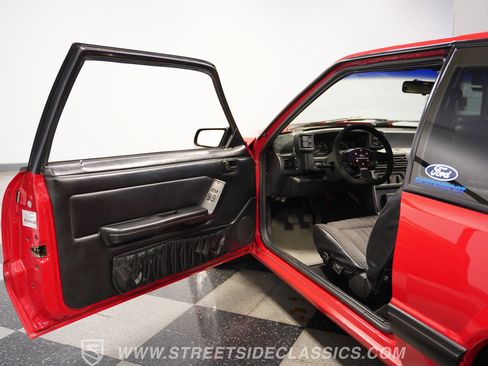 Used 1991 Ford Mustang LX image 36