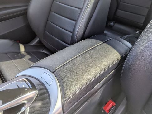 Used 2020 Mercedes-Benz C 300 4MATIC Coupe image 31
