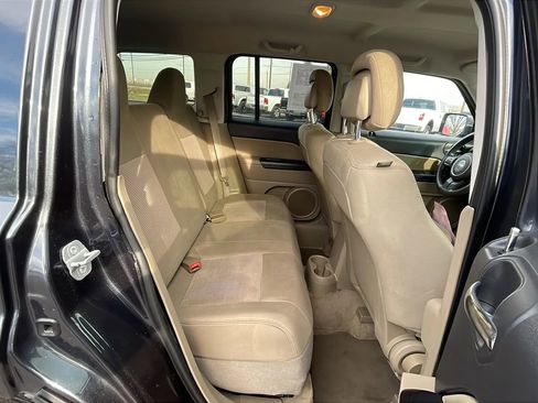 Used 2014 Jeep Patriot Sport w/ Power Value Group FWD image 24