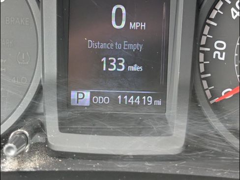Used 2021 Toyota Tacoma SR AWD/4WD image 20