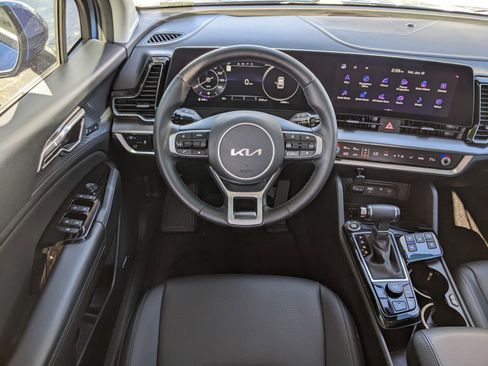 Certified 2024 Kia Sportage SX image 14