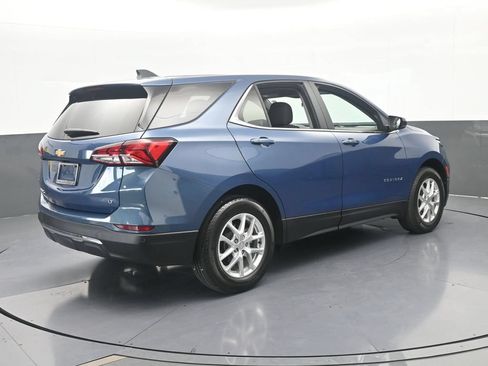 Used 2024 Chevrolet Equinox LT FWD image 6
