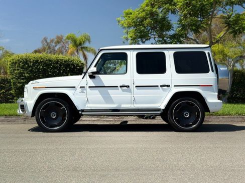 Used 2024 Mercedes-Benz G 63 AMG 4MATIC image 2
