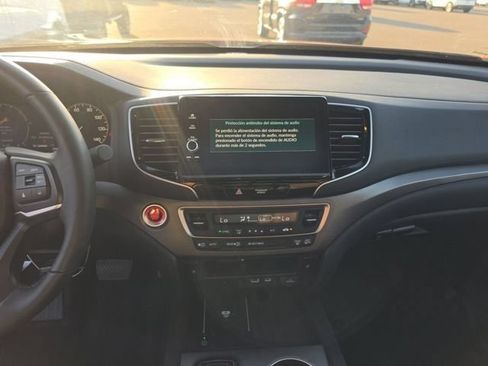 Used 2025 Honda Ridgeline RTL image 8