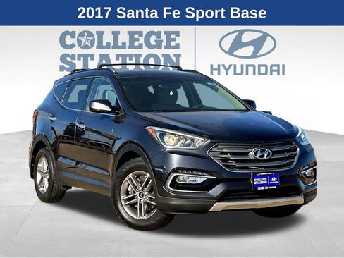 Used 2017 Hyundai Santa Fe Sport image 1