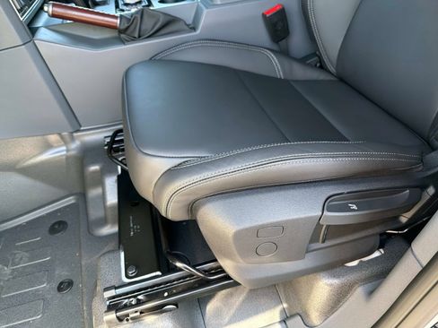 New 2026 INEOS Grenadier Fieldmaster Edition AWD/4WD image 16