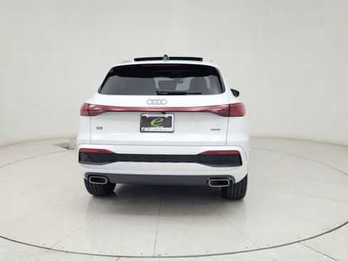 Used 2025 Audi Q5 Premium Plus w/ Premium Plus AWD/4WD image 9