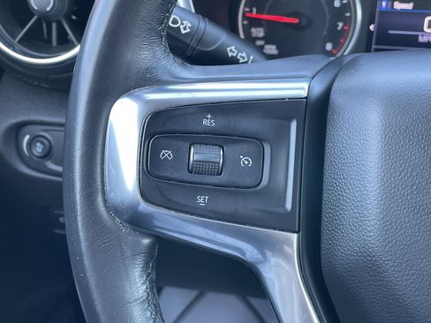 Used 2019 Chevrolet Blazer LT image 21