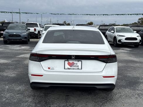 New 2026 Honda Accord LX image 8