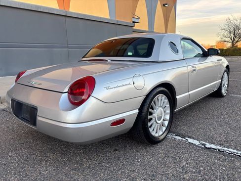 Used 2004 Ford Thunderbird Deluxe image 11