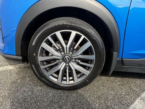 Used 2023 Nissan Kicks SV w/ Interior Electronics Package image 11