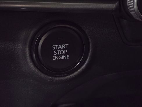 Used 2023 MAZDA MAZDA3 s image 22