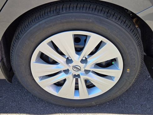 New 2025 Nissan Sentra S image 5