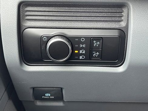 New 2025 Ford F550 4x4 Regular Cab Super Duty image 11