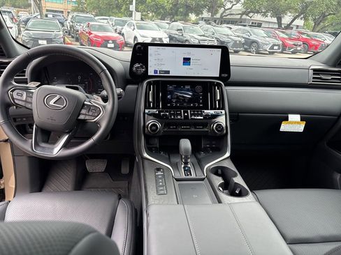 Certified 2025 Lexus LX 700h Overtrail w/ Accessory Package (Z1) AWD/4WD image 16