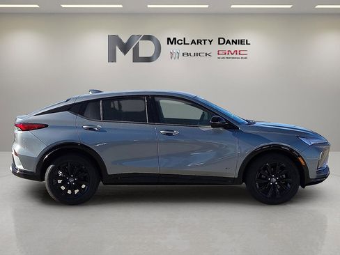 New 2026 Buick Envista Sport Touring w/ Convenience I Package image 6