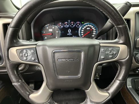 Used 2019 GMC Sierra 2500 Denali image 17