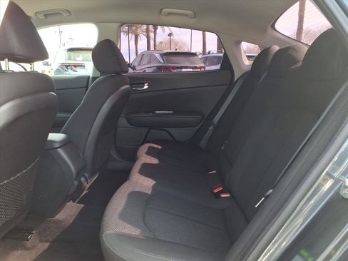 Used 2020 Kia Optima LX image 15