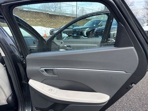 Certified 2023 Hyundai Sonata SEL w/ Preferred Accessory Package image 29