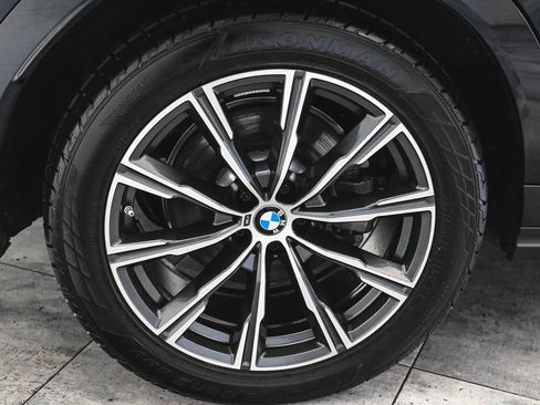 Used 2024 BMW X6 xDrive40i AWD/4WD image 7