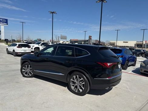 Used 2023 Acura MDX FWD w/ Technology Package image 3