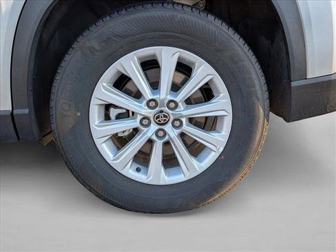 Used 2025 Toyota Grand Highlander AWD image 25