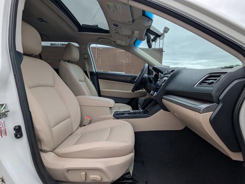Used 2018 Subaru Outback 3.6R Limited AWD/4WD image 15