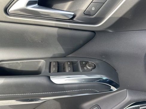 New 2026 Chevrolet Traverse LT w/ Enhanced Driving Package image 9