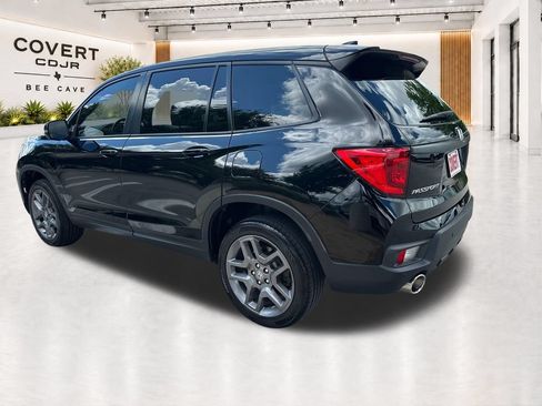 Used 2023 Honda Passport EX-L image 9