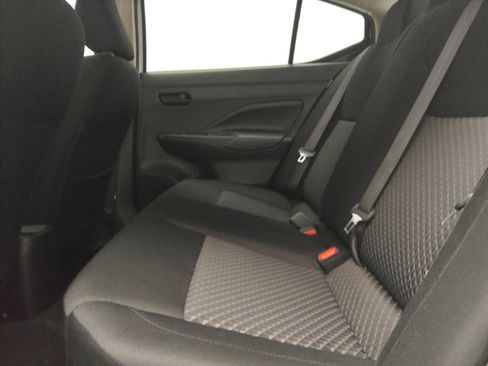 Used 2021 Nissan Versa S FWD image 18