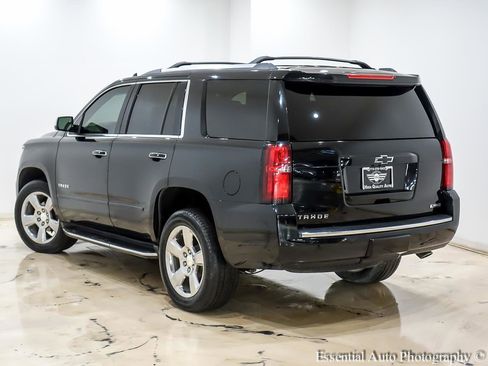 Used 2018 Chevrolet Tahoe Premier AWD/4WD image 10