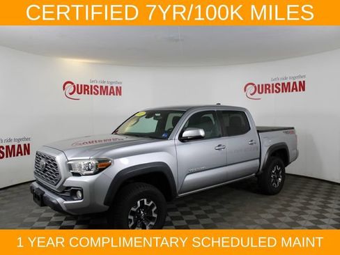 Used 2021 Toyota Tacoma TRD Off-Road w/ Technology Package AWD/4WD image 3