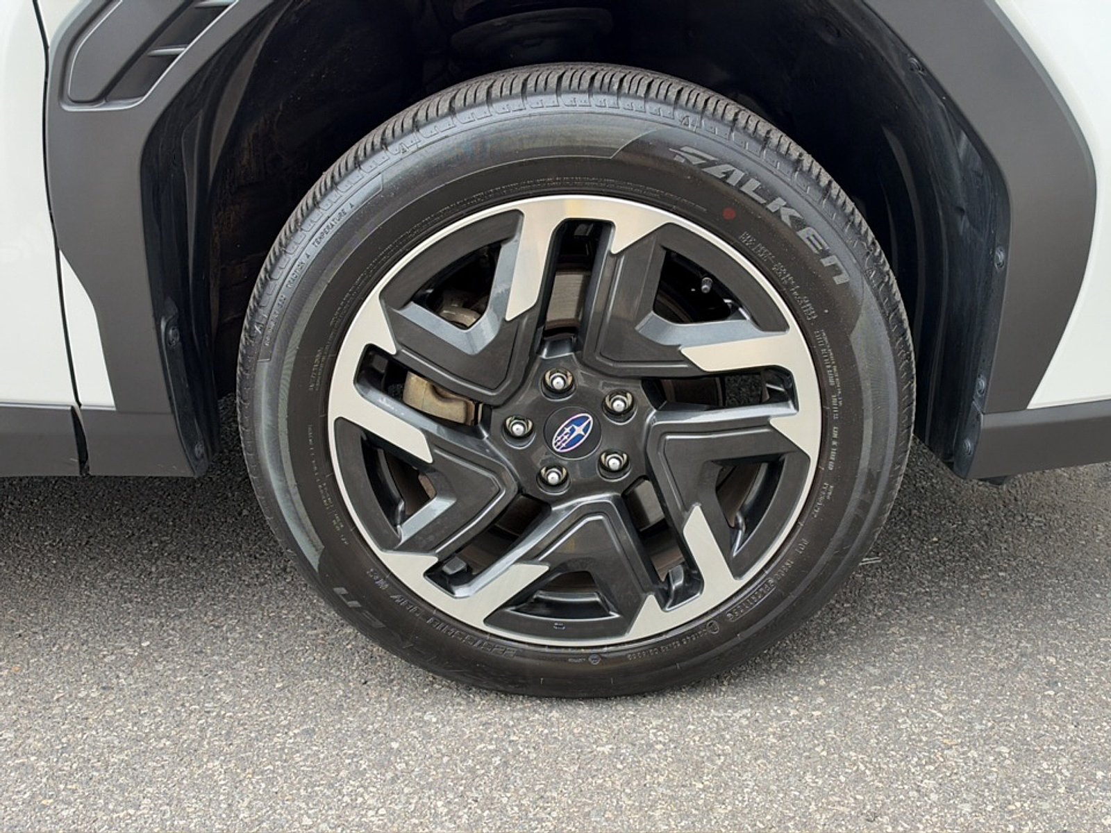 Certified 2025 Subaru Forester Limited AWD/4WD image 45