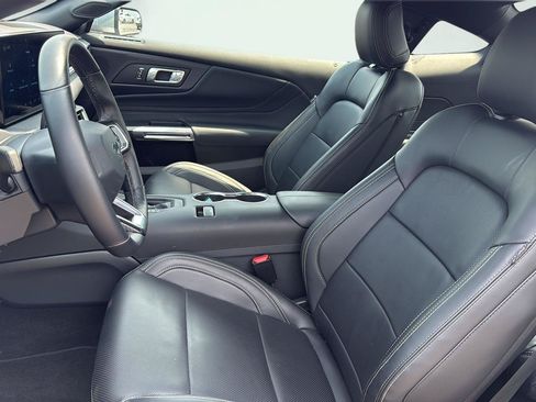 Used 2026 Ford Mustang Premium RWD image 11