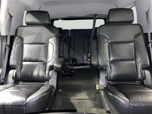 Used 2017 Chevrolet Tahoe LT image 12