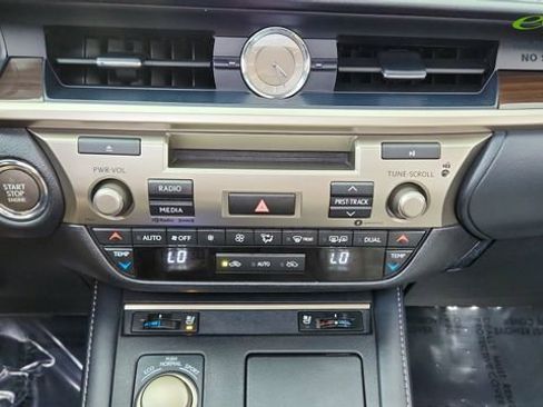 Used 2018 Lexus ES 350 w/ Premier Package FWD image 45