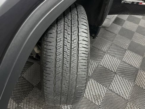 Used 2023 GMC Sierra 1500 AT4 w/ AT4 Premium Package image 38